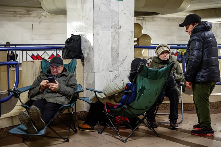 কিয়েভে রাশিয়ার হামলায় ১২ বছরের শিশু নিহত, আহত ১০