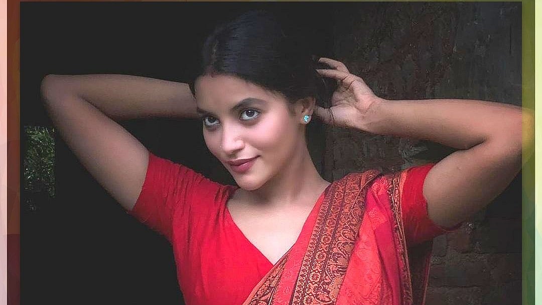 আমি এখনো ঘোরের মধ্যেই আছি