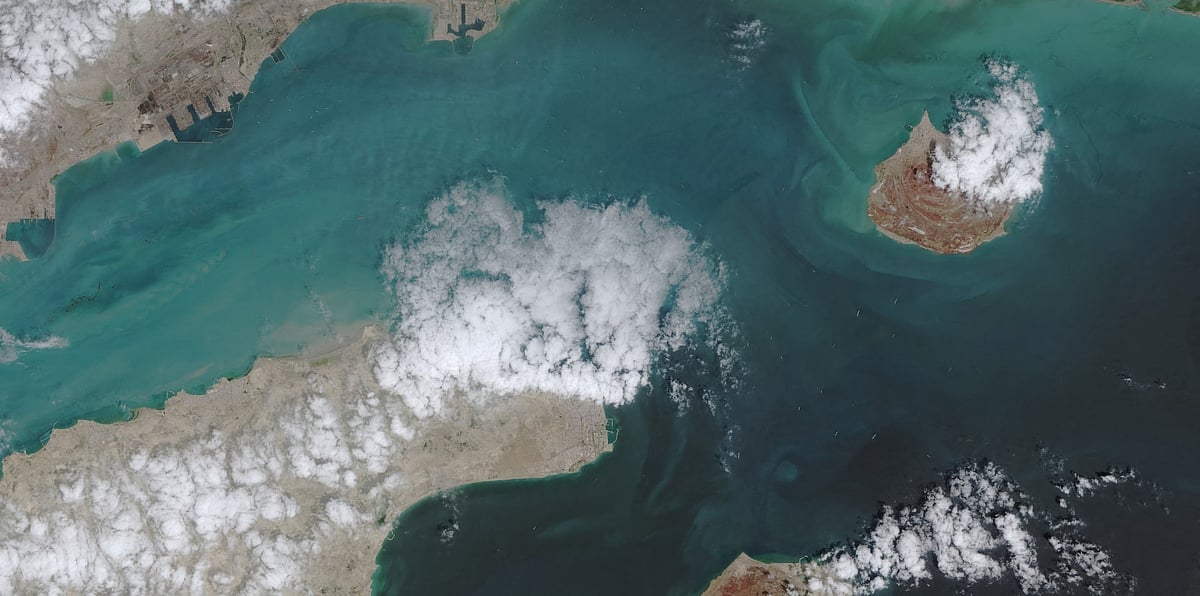 ‘জাহাজ আটক করে জলদস্যুতা করেছে যুক্তরাষ্ট্র’, পাল্টা জবাবের ঘোষণা ইরানের