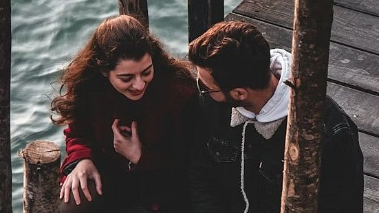 প্রেম ভালোবাসা ডেটিং