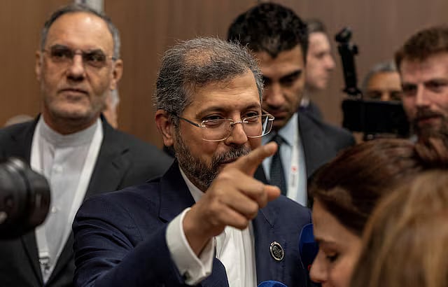 ‘সমঝোতার রূপরেখা’ চূড়ান্ত চায় ইরান, পরে আলোচনা