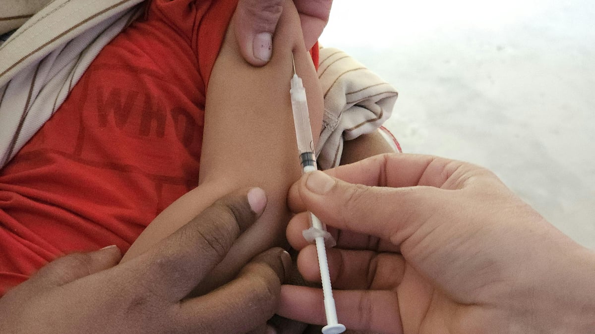 পক্স বা হামের টিকা দেওয়ার পরও এই রোগগুলো হতে পারে কেন