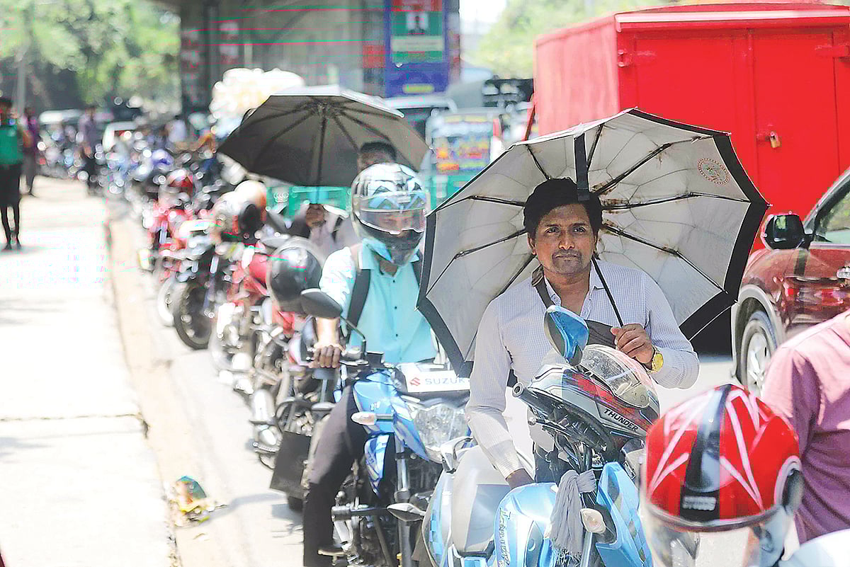 ‘দাম বাড়ল, এবার তেল চাই’