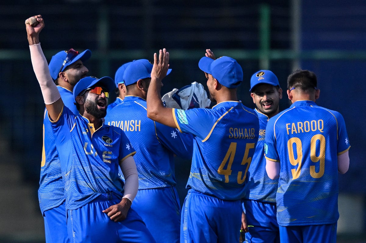 একসঙ্গে পাঁচ ক্রিকেটারকে নাগরিকত্ব দিল আরব আমিরাত