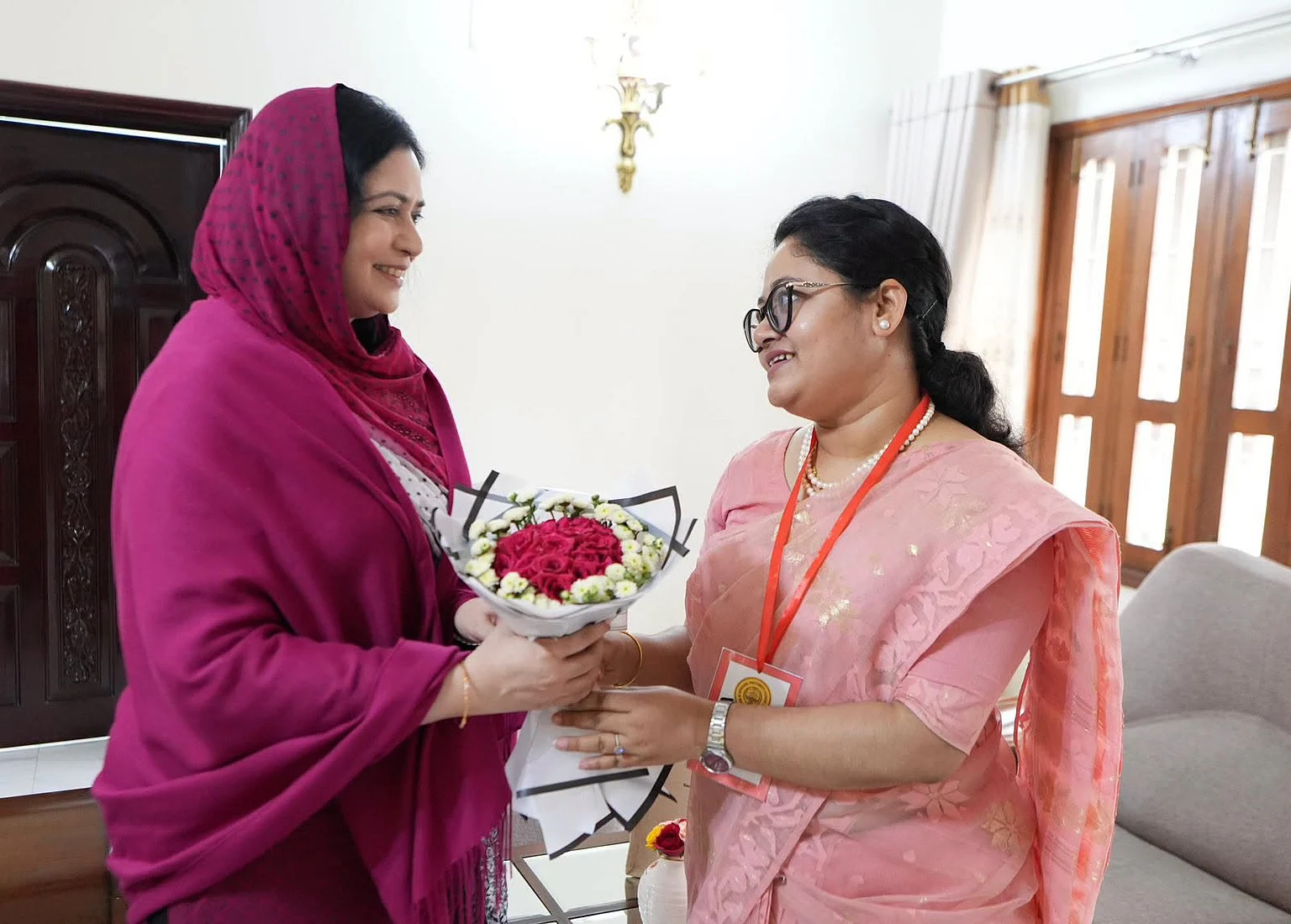 prothomalo-bangla%2F2026-04-20%2Fzx3ssqhu%2F673878408_2280596349015853_16817099694333263_n.jpg?w=1536&auto=format%2Ccompress&fmt=webp