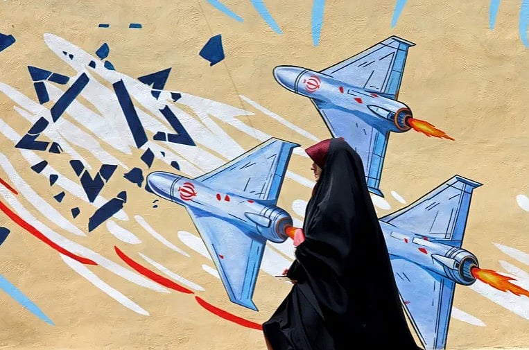 আমেরিকার যুদ্ধবিরতিই যেভাবে ইরানের যুদ্ধ জয়