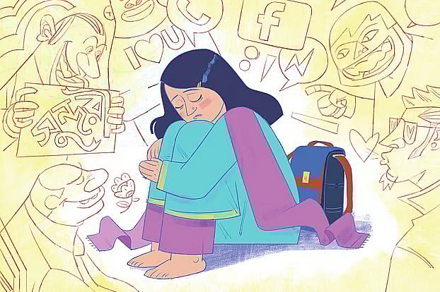 অপ্রস্তুত মুহূর্তই এখন ‘কনটেন্ট’, ভিউয়ের দৌড়ে ভাঙছে নারীর গোপনীয়তা