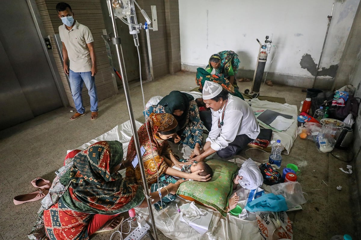 সংক্রামক ব্যাধি হাসপাতালে নোংরা পরিবেশে চলছে হামের চিকিৎসা