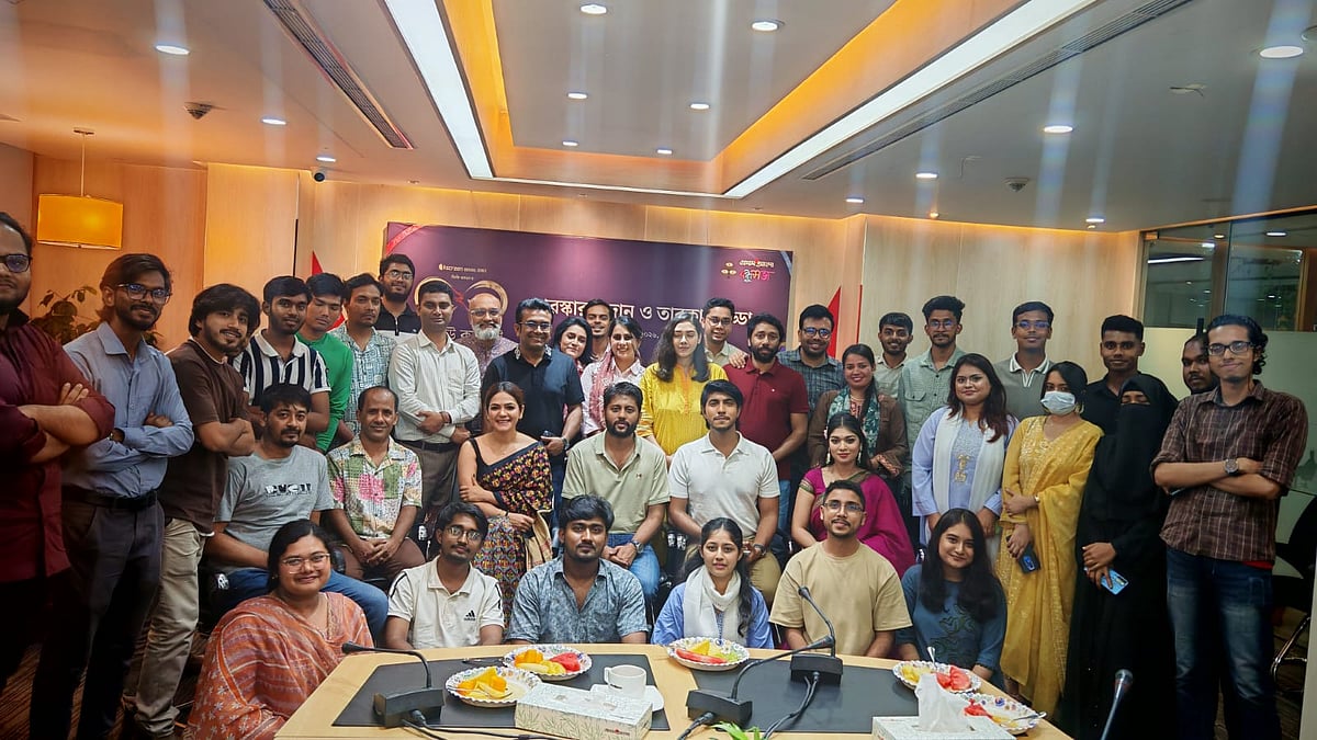 সৌন্দর্য সৃষ্টিতেই শিল্পের সার্থকতা