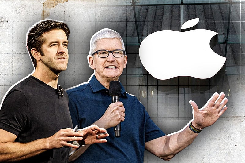 ৪ ট্রিলিয়ন ডলারের অ্যাপল সামলাবেন, কে এই জন টার্নাস