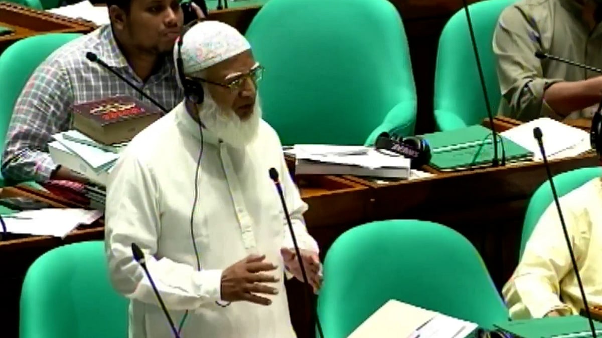 ঢাকার বাইরে বিদ্যুৎ না থাকলে সংসদ ভবনেও যেন না থাকে: বিরোধীদলীয় নেতা