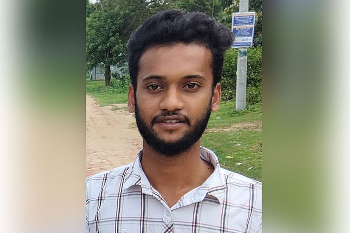 গরু ব্যবসার দ্বন্দ্বে ছাত্রদল নেতা খুন, দাঁত উপড়ে রগ কেটে দেওয়া হয় যুবদল কর্মীর