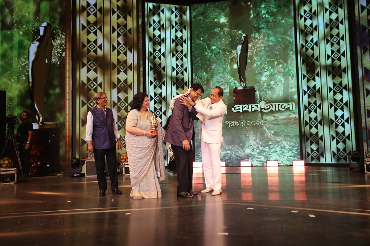 সেরা পরিচালক মোস্তফা কামাল রাজ