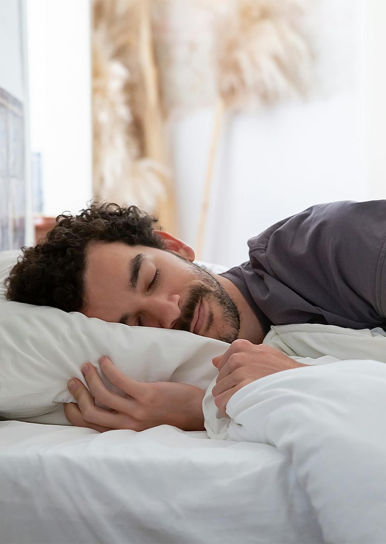 আপনার কি ঘুমের মধ্যে লালা পড়ে? এতে কী হয় আর কী করবেন এমন হলে