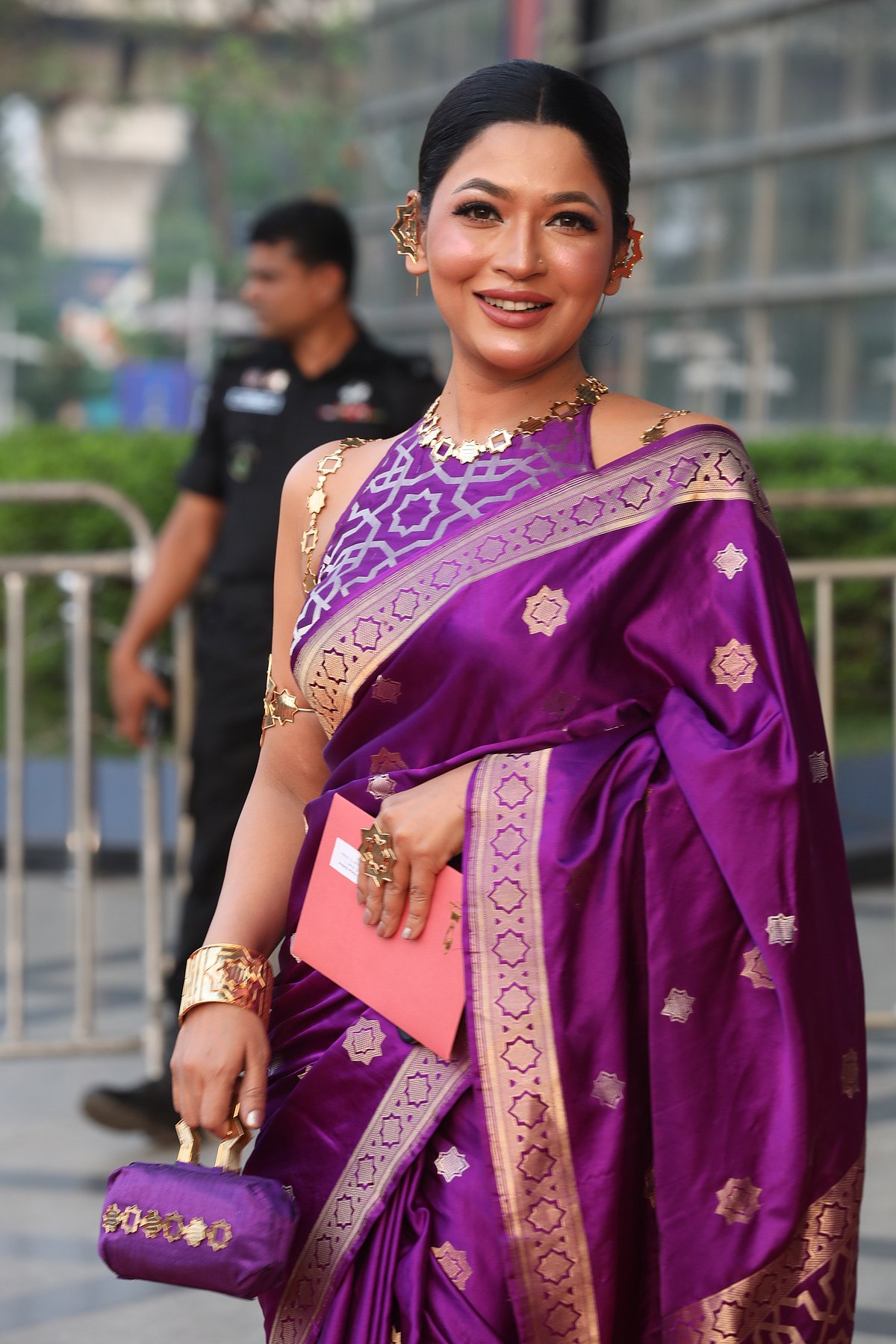 ভাই ছবি যেন ভালো হয়...