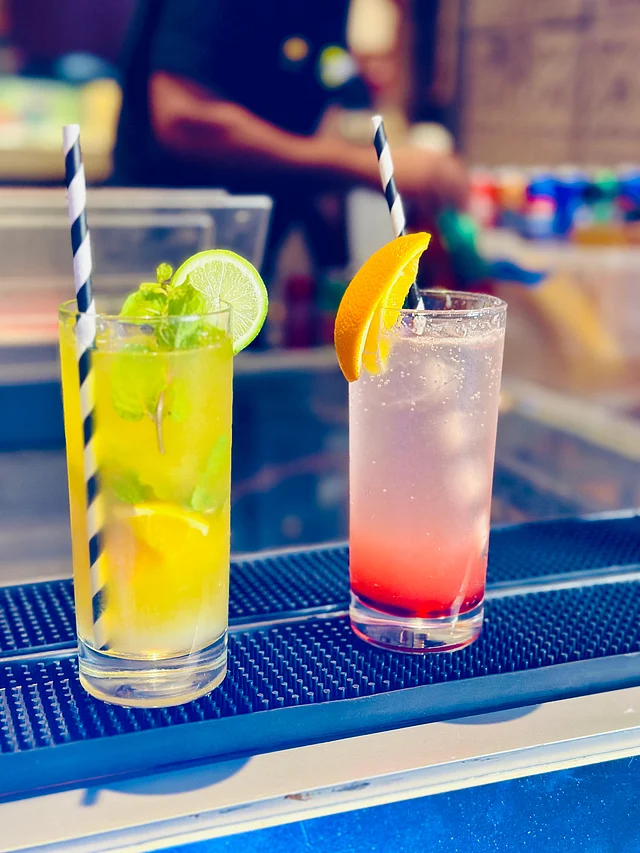  অন্যতম আকর্ষণ ১২ ধরনের আনলিমিটেড মকটেল