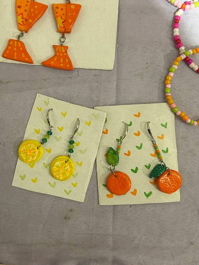 ক্লে-র গয়নাও নজর কেড়েছে 