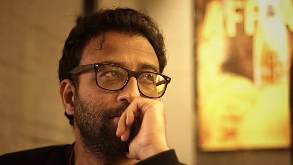 ২৪ দিন পর খোঁজ মিলল পরিচালকের