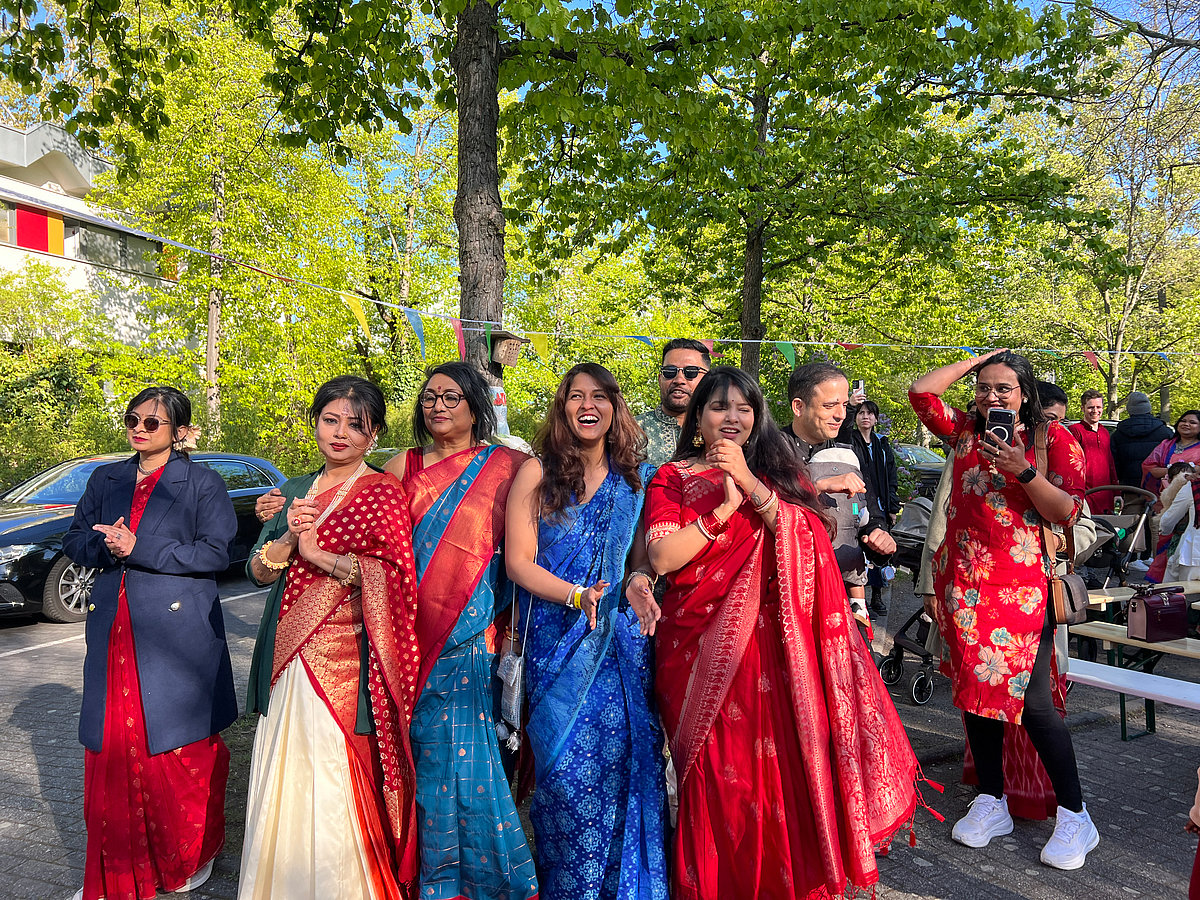 শিক্ষামন্ত্রীর সঙ্গে আলোচনা করতে গেল সুপারিশপ্রাপ্ত সহকারী শিক্ষকদের প্রতিনিধিদল