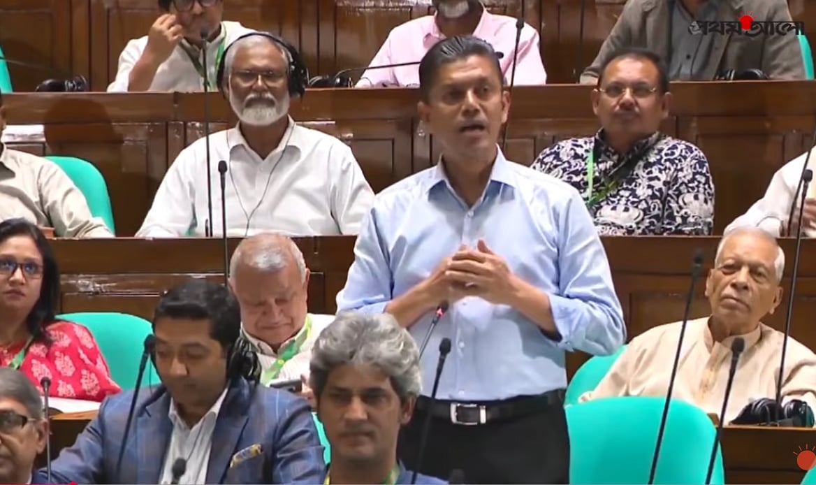 শিক্ষার্থীরা আর কোনো গুপ্ত রাজনীতি দেখতে চায় না: সংসদে হুইপ রকিবুল