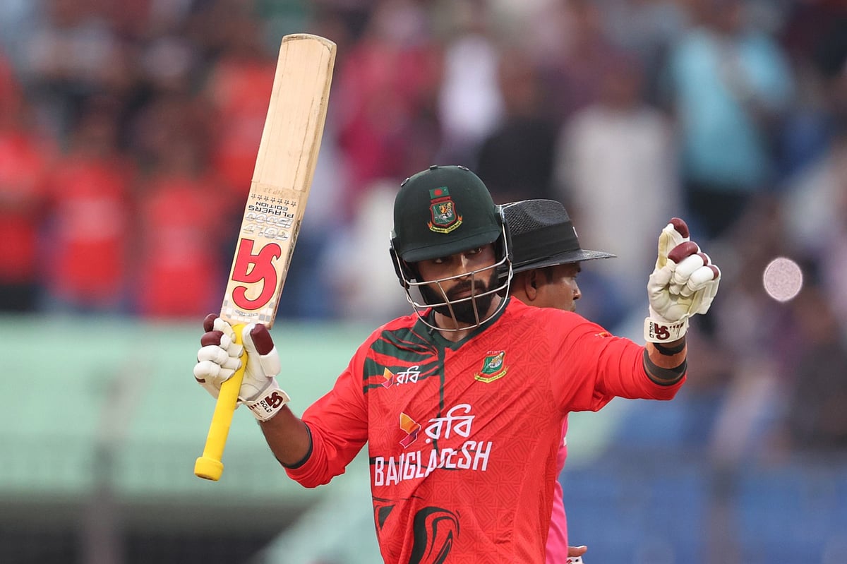 হৃদয়ের দুর্দান্ত ফিফটি আর পারভেজ–শামীমের ক্যামিওতে বাংলাদেশের দারুণ জয়