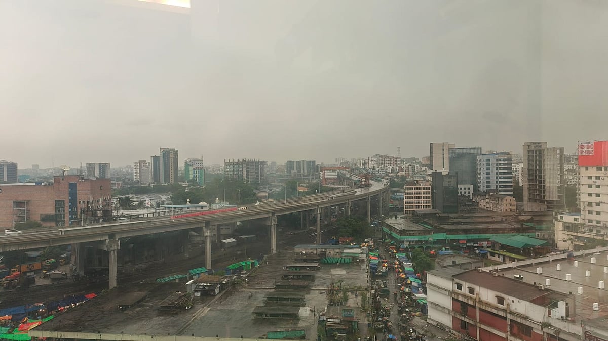 এই সময়ে এমন বৃষ্টি কেন