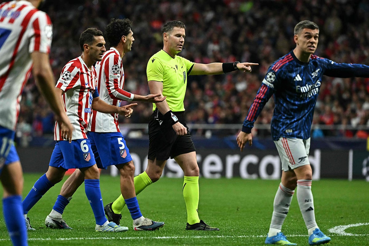 আর্সেনালের পেনাল্টি বাতিলের সিদ্ধান্ত কি সঠিক