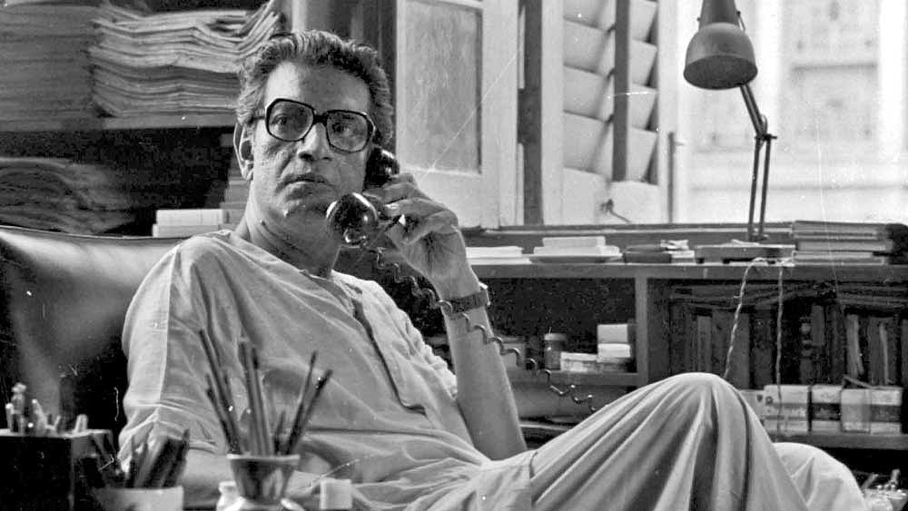 ১০ ছবিতে জানা–অজানা সত্যজিৎ