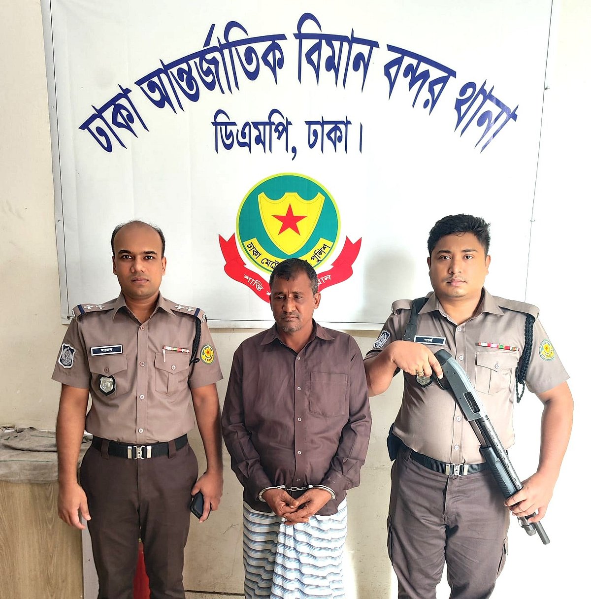 ছদ্মবেশে হজ ক্যাম্পে ঢুকে চুরির ঘটনায় ‘মূল পরিকল্পনাকারী’ গ্রেপ্তার
