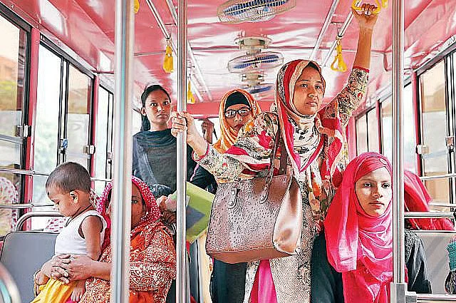 prothomalo-bangla%2F2026-05-02%2Foub12oky%2F2.-plans-to-introduce-women-buses-bicycle-and-monorail-in-Dhaka.jpg?w=1536&auto=format%2Ccompress&fmt=webp