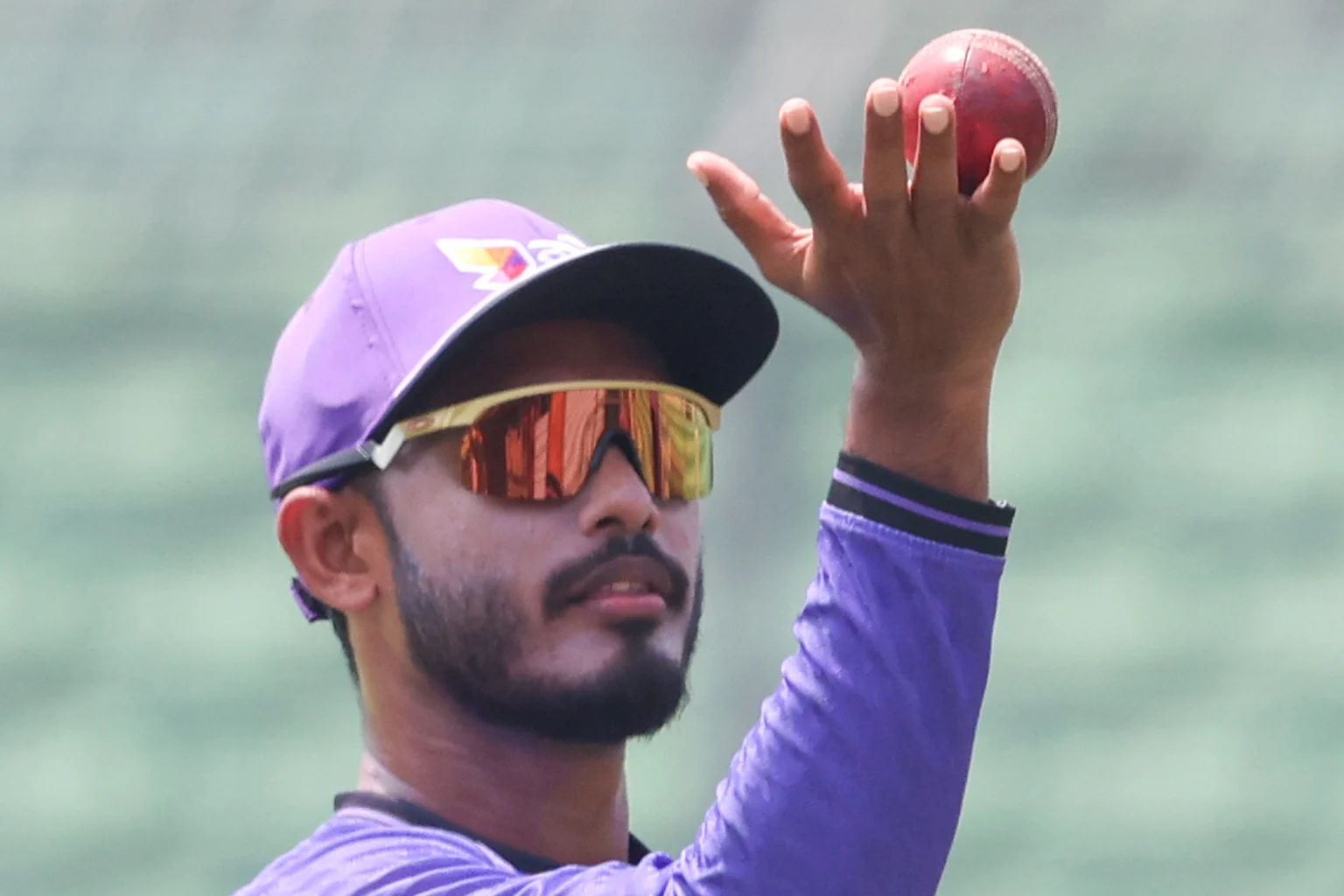 prothomalo-bangla%2F2026-05-05%2Fcvwuucuu%2FT_Tamim_during_practice_at_SBNCS__2.jpg?w=1536&auto=format%2Ccompress&fmt=webp