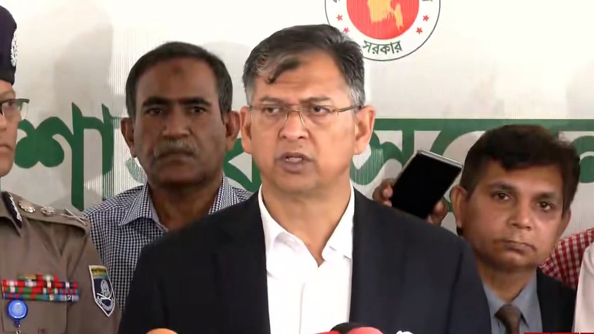 ১০ হাজার লাইসেন্সকৃত আগ্নেয়াস্ত্র এখনো জমা পড়েনি: স্বরাষ্ট্রমন্ত্রী