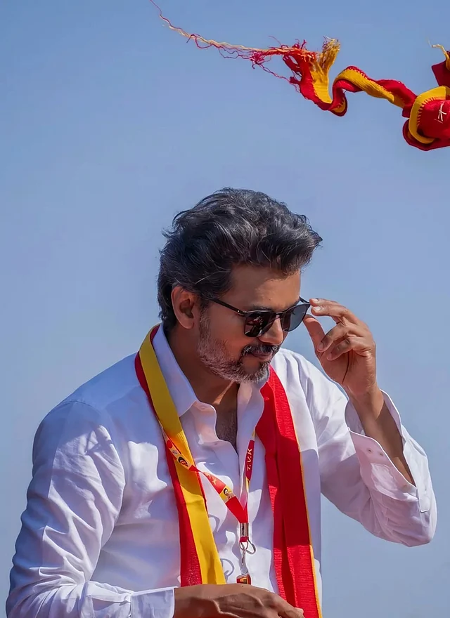 তাঁর প্রিয় খাবার মাটন বিরিয়ানি আর  পছন্দের মিষ্টি সাক্কারাই পঙ্গল