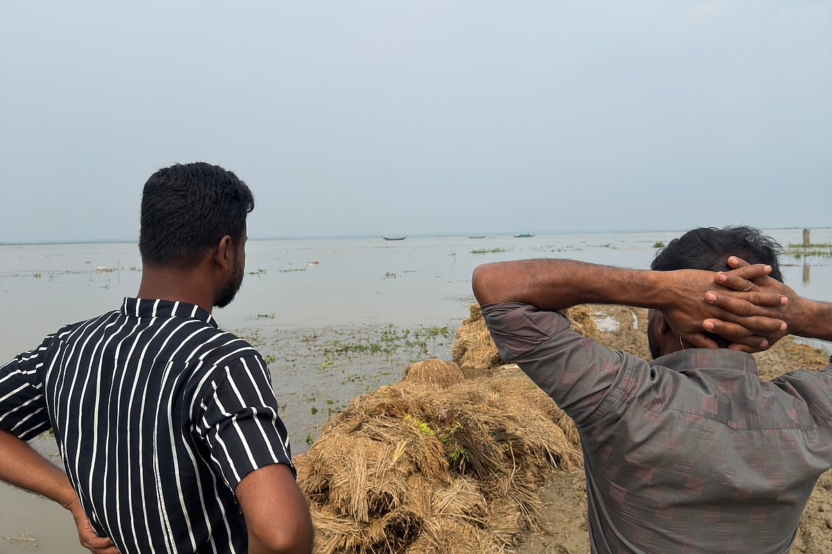 ‘ব্ল্যাক রাইসের’ সঙ্গে ডুবে গেছে দুই বন্ধুর স্বপ্নও