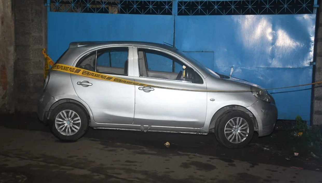 prothomalo-bangla%2F2026-05-07%2F9hadxzol%2Fchandranath_car.jpg?w=1536&auto=format%2Ccompress&fmt=webp