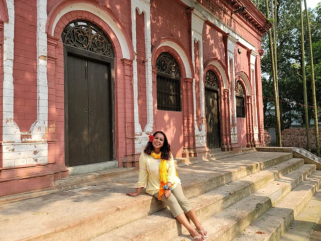দ্বিতীয় ভবনের সন্মুখভাগ