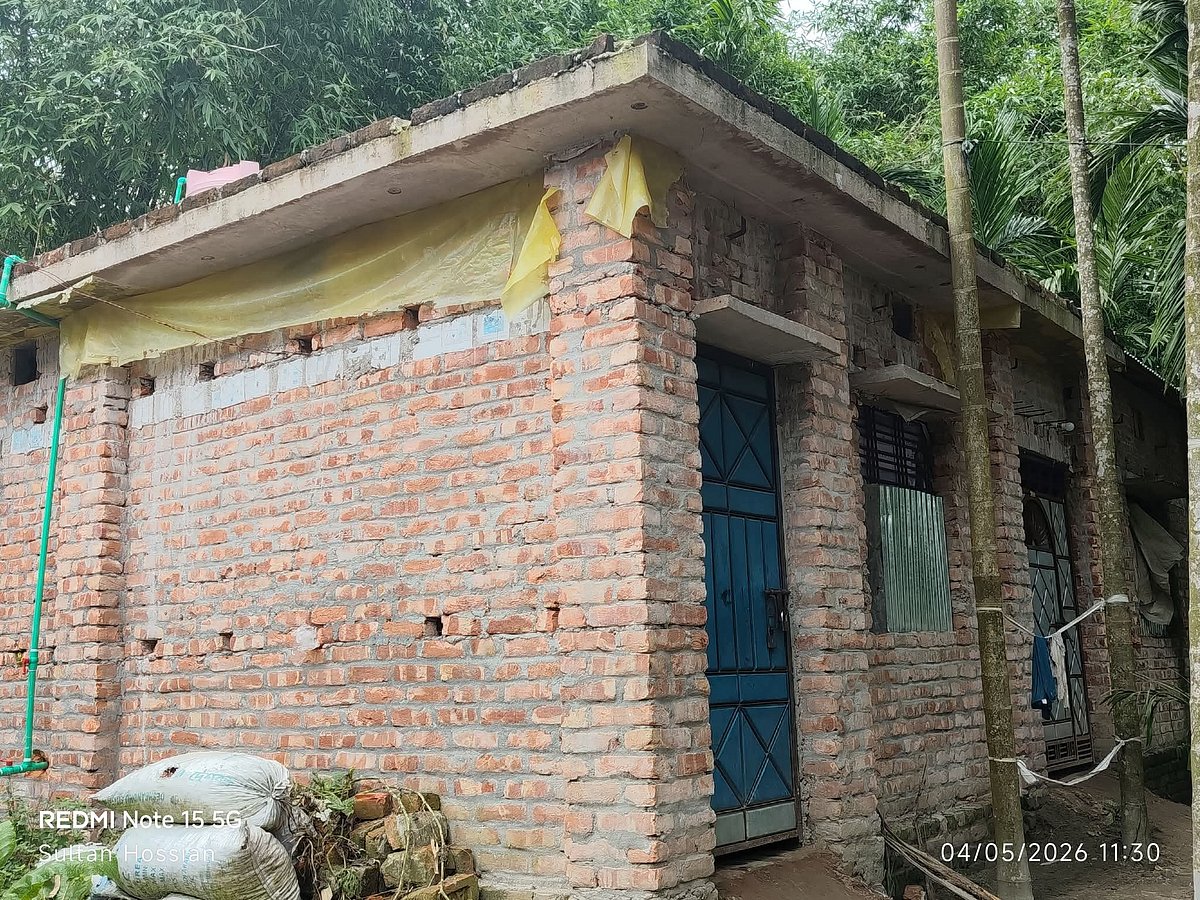 দুস্থদের ত্রাণ পেলেন বিএনপি নেতাসহ সচ্ছল চারজন, সমালোচনার পর ফেরত