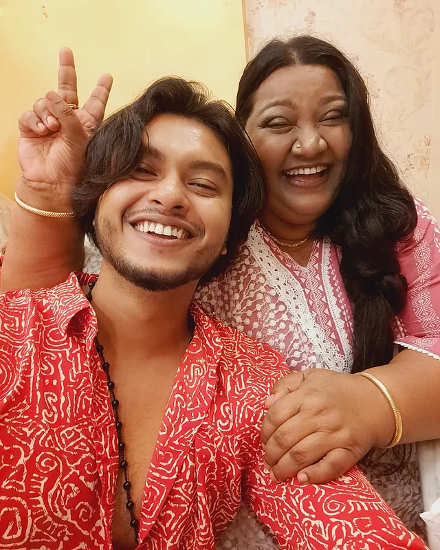 মায়ের সঙ্গে মজা করেন তিনি খুব 