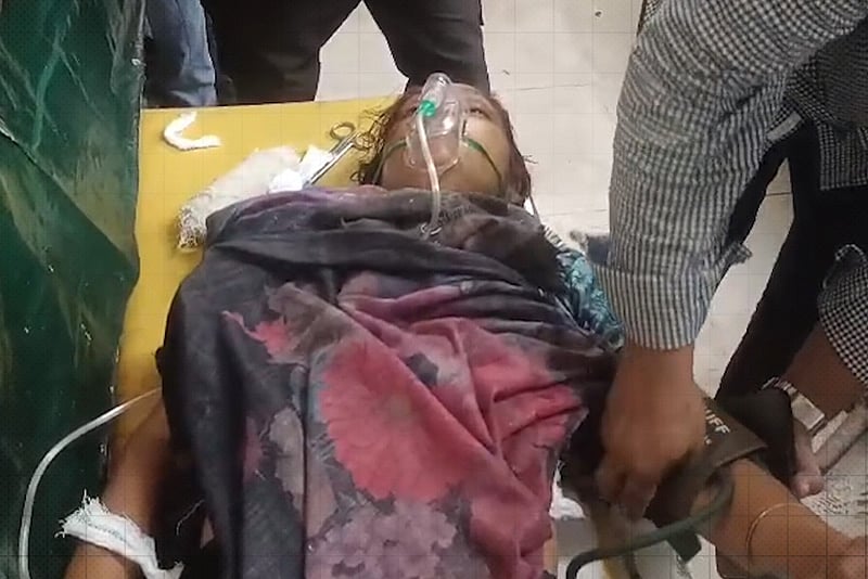 মা দিবসে মাকেই ছুরিকাঘাতে হত্যা