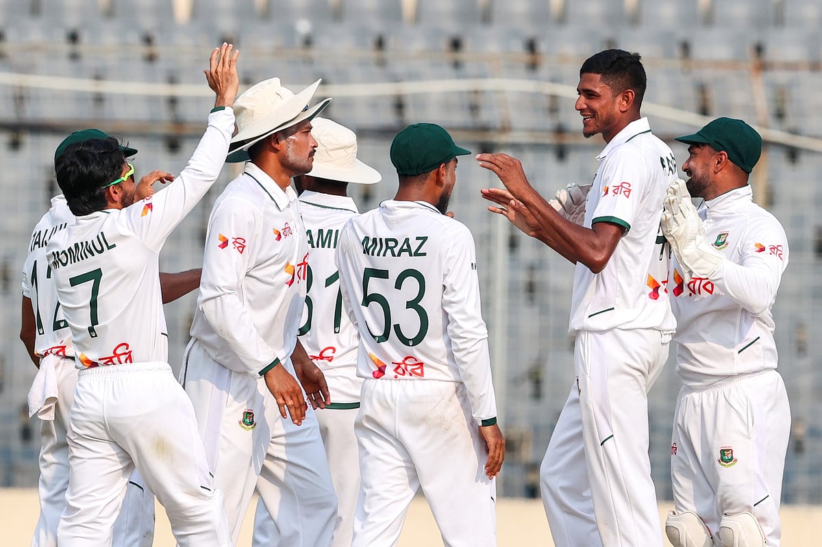 নাহিদ রানার ম্যাজিক, জয় থেকে ১ উইকেট দূরে বাংলাদেশ