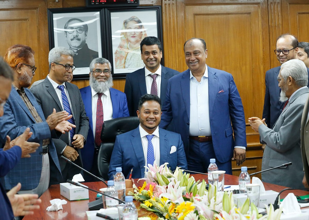 ইসলামী ব্যাংকে এস আলমের 
এক রহস্যময় সফর