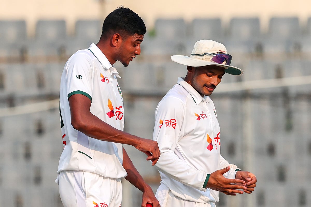 র‍্যাঙ্কিংয়েও সুখবর, টেস্টে ক্যারিয়ার-সর্বোচ্চ অবস্থানে নাজমুল-নাহিদ রানা-তাইজুলরা