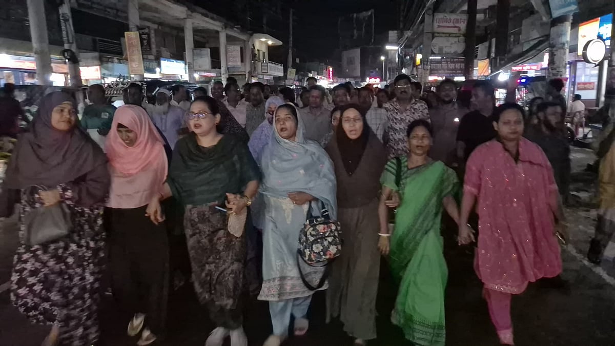 একনেকে পদ্মা ব্যারাজ প্রকল্প অনুমোদন, রাজবাড়ীতে আনন্দমিছিল ও দোয়া মাহফিল