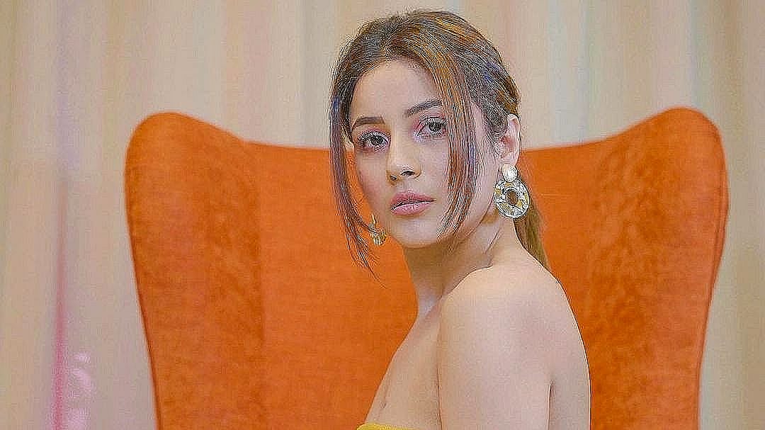 শেহনাজ-দেবদূত: আইপিএলে প্রেমের গুঞ্জন