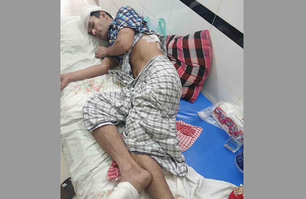 বিএনপি নেতার বিরুদ্ধে হওয়া খবর ফেসবুকে শেয়ারের পর স্বেচ্ছাসেবক দল নেতাকে কুপিয়ে জখম