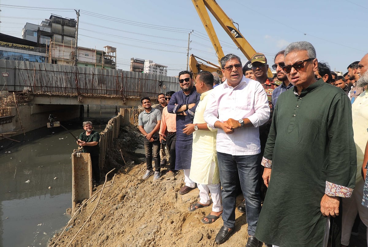 চট্টগ্রামে দীর্ঘস্থায়ী জলাবদ্ধতা থাকবে না: অর্থমন্ত্রী আমির খসরু
