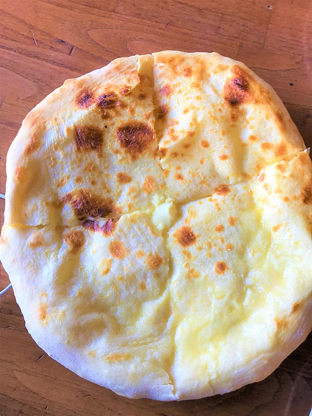 ইমেরুলিয়ান খাচাপুরি