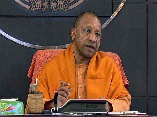 যোগীর উত্তর প্রদেশে প্রতিদিন গড়ে পুলিশের পাঁচটি এনকাউন্টার