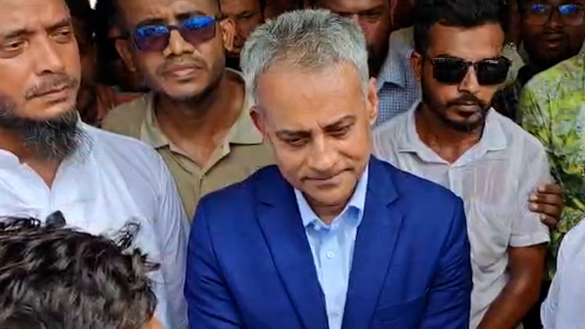 সেতুমন্ত্রীর অনুষ্ঠান ঘিরে বিক্ষোভ