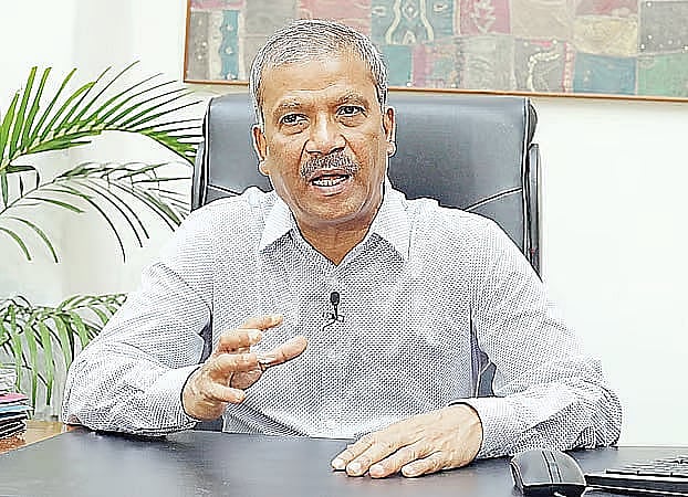 ‘আওয়ামী লীগ ছিলই, ব্যাক করেছে তাদের দম্ভ’